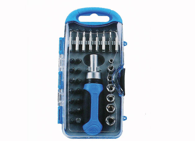 24pcs ratchet screwdriver bit set
Content: 15pcs 25mm screwdriver bit
1pc 25mm adaptor
6pcs socket
1pc 50mm extension bar
1pc stubby ratchet screwdriver handle