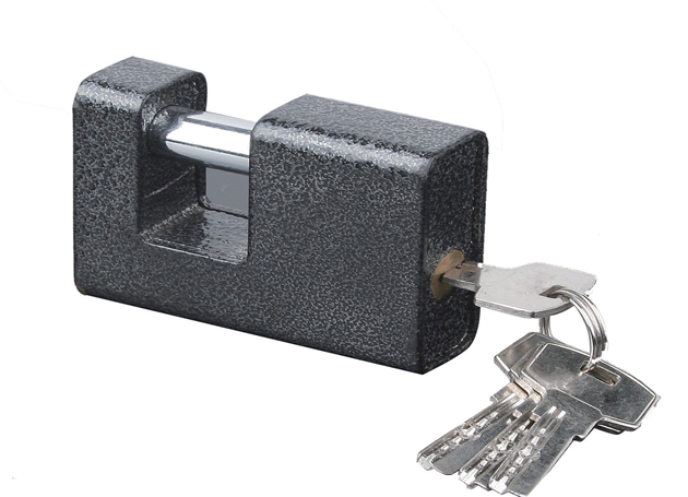 
	Armored rectangular padlock