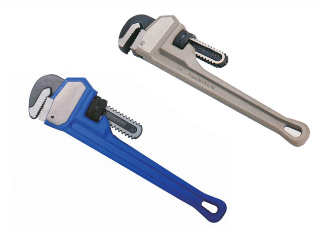 Straight pipe wrench
Size: 10”, 12”, 14”, 18”, 24”, 36”, 48” A: ductile cast iron handle
B: aluminum handle, 40% lighter