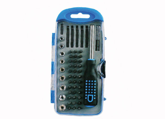 53pcs screwdriver bit set
Content: 36pcs 25MM screwdriver bit
5pcs 50mm screwdriver bit
1pc 25mm adaptor
1pc 60mm magnetic bit holder
9pcs socket
1pc screwdriver handle