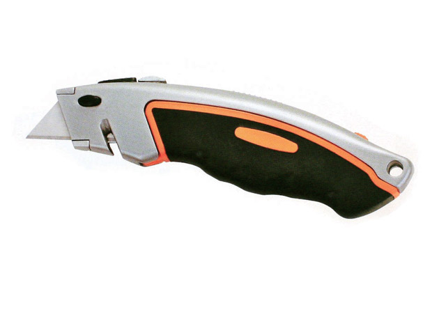 
	Paper knife
	Auto loading part to load 5pcs blades
	Press the button to release the blade
	Blade size: 19mm